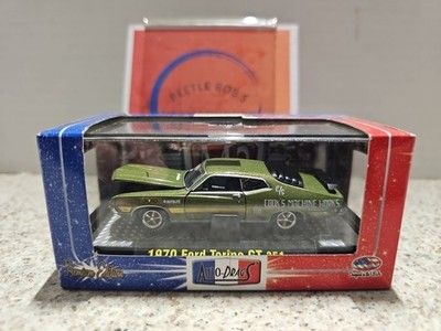 M2 Machines Auto-Drags 1970 Ford Torino GT 351 1:64 Scale Diecast Car