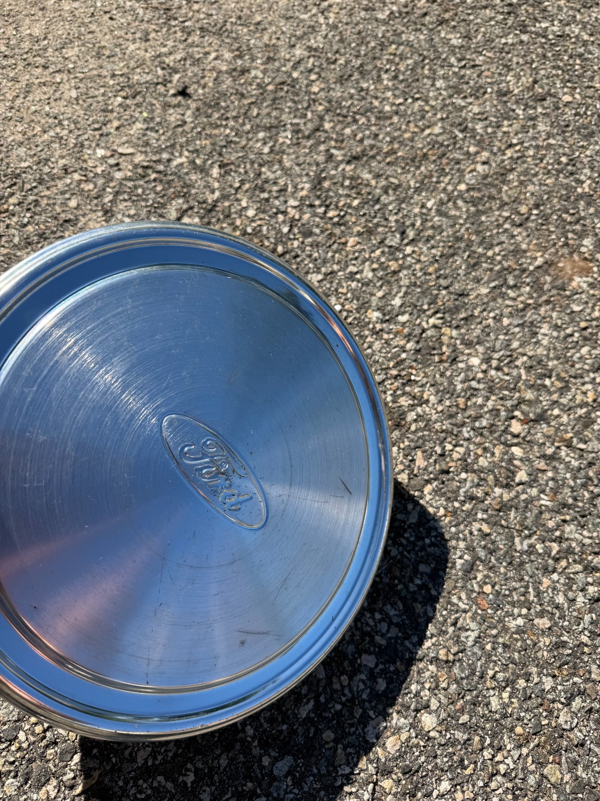 One Genuine 1992 To 2019 Ford Econoline E150 F150 Pickup Dog Dish Hubcap