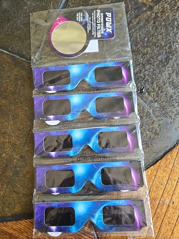 Solar Eclipse Glasses Set Of 10 & Smartphone Photo Filter- Powx Galaxy Style
