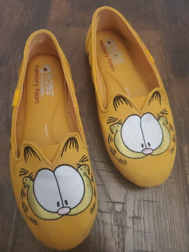garfield bobs shoes