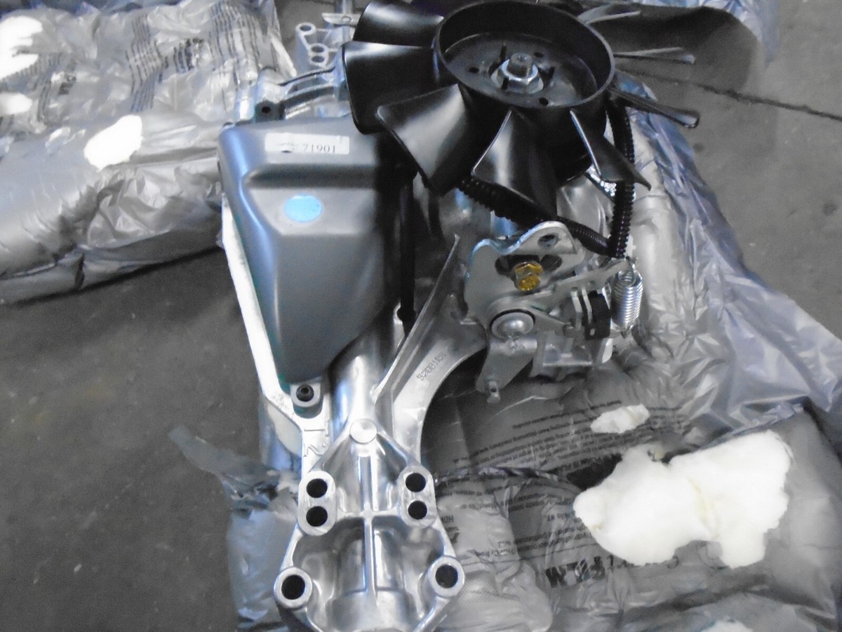 HydroGear Hydrostatic Transaxle T2-BDBE-1X2B-18X1 for