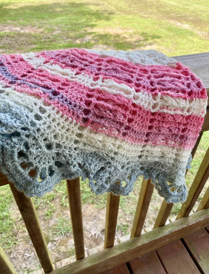 Afghan In The Round Hand Made By Barbara Sue Crochets, 34 Inch, Serenity - Image 4 of 4