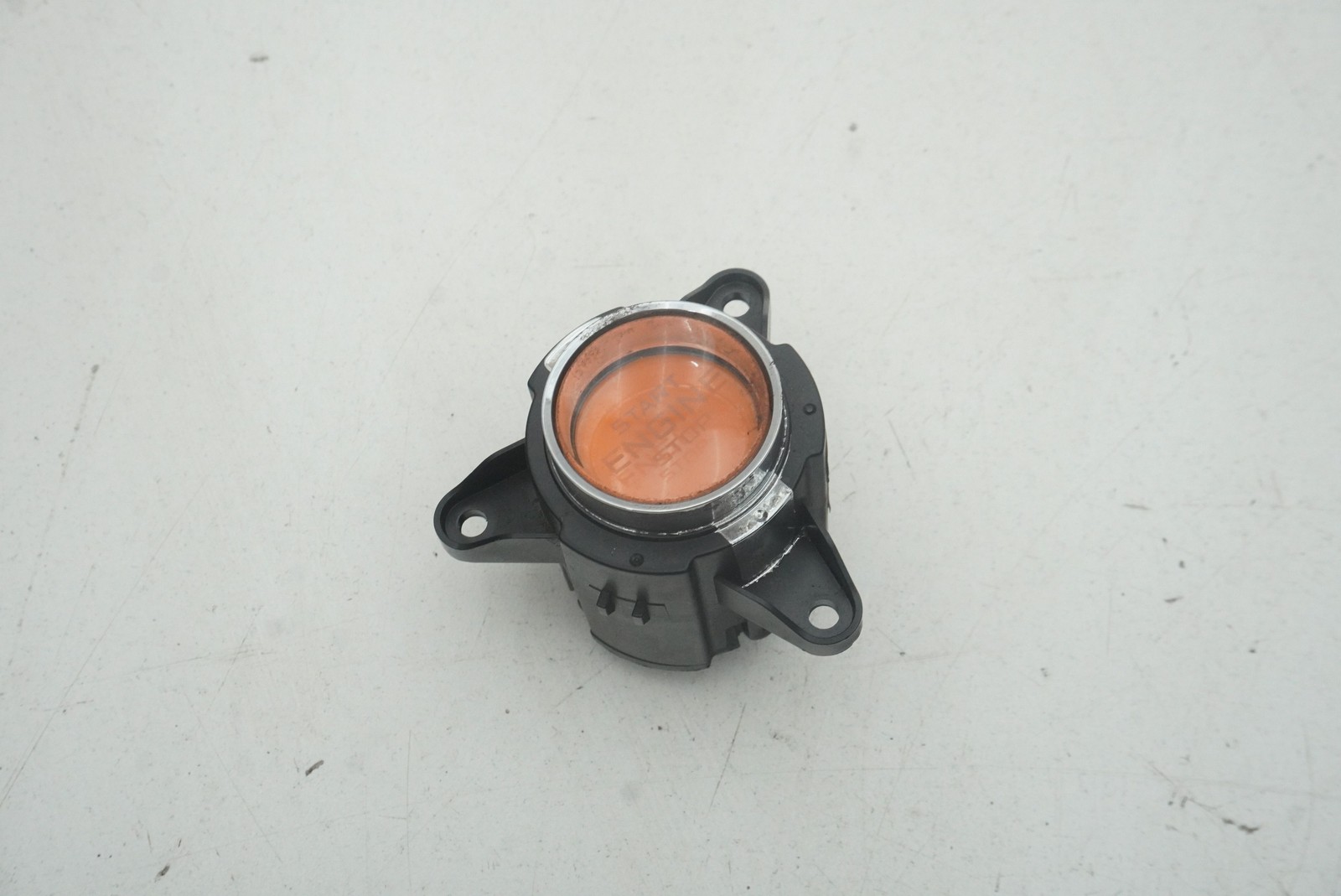 McLaren 750S Spider 2025 Start button P/N 28MA712CP