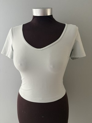 Lululemon Align Tee Size 4 ? Pale Blue Short Sleeve Athletic Hiking Cropped