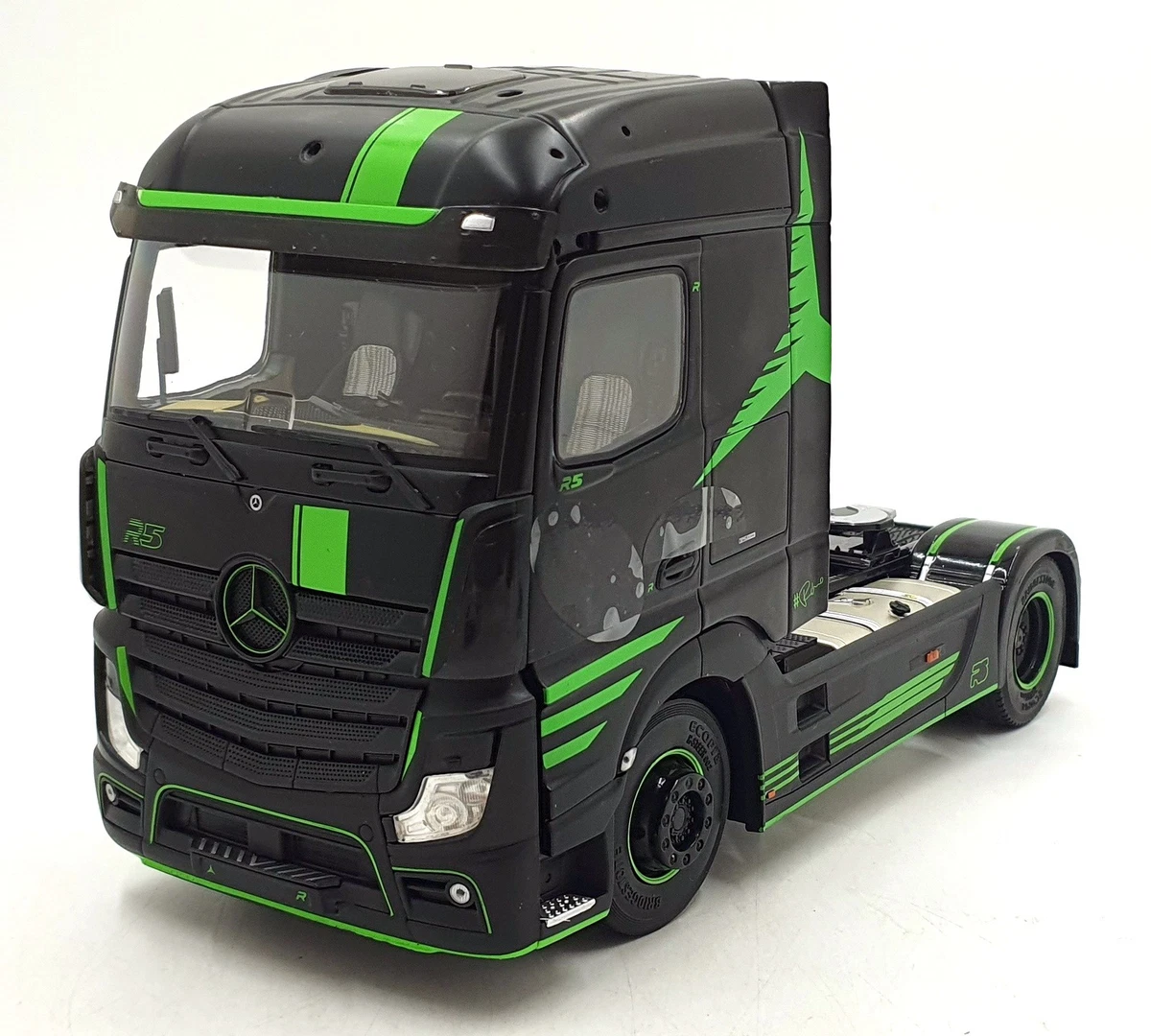 Mercedes-Benz 1:24 Diecast Trucks for sale | eBay