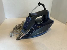 ROWENTA  Pro Steam Iron Model DW5192U1 ~ 1750 Watts ~ Auto-Off ~ Germany t207