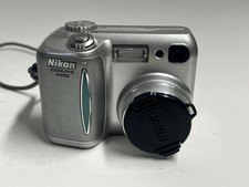 Nikon COOLPIX 4300 4.0MP Digital Camera No Battery Or Charger
