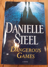 LARGE PRINT Book HC DJ Danielle Steele  DANGEROUS GAMES