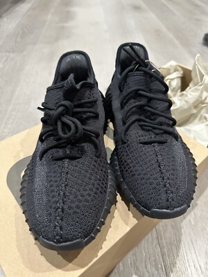 Yeezy 350 v2 ONYX 2023 - Size 8 - HQ4540 Black | eBay
