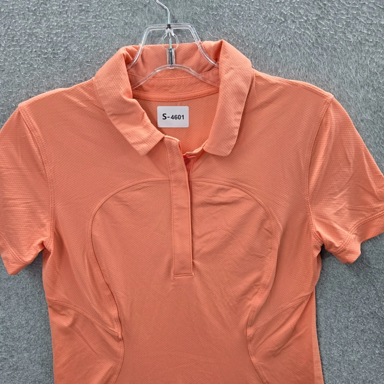 lululemon activewear golf quick dry short sleeve shirt
