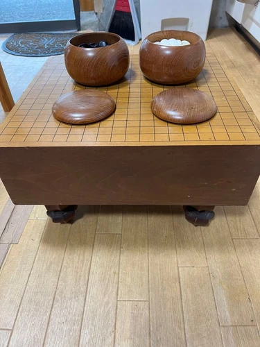 Go-Board Goban IGO Game With Legs & Go Stones White 196 Black 185 & Go Bowl