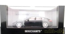 Minichamps Panamera Turbo 2011 Porsche