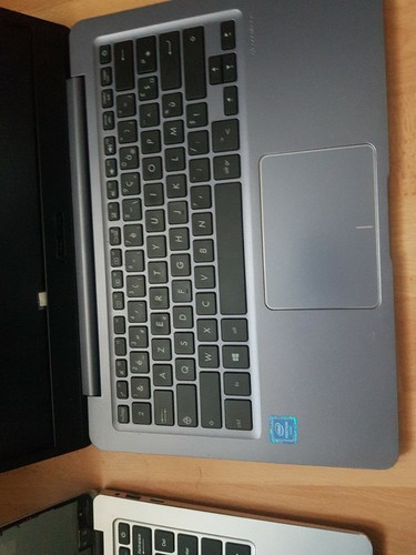 pc portable asus E406S pour pièces - Photo 4/9