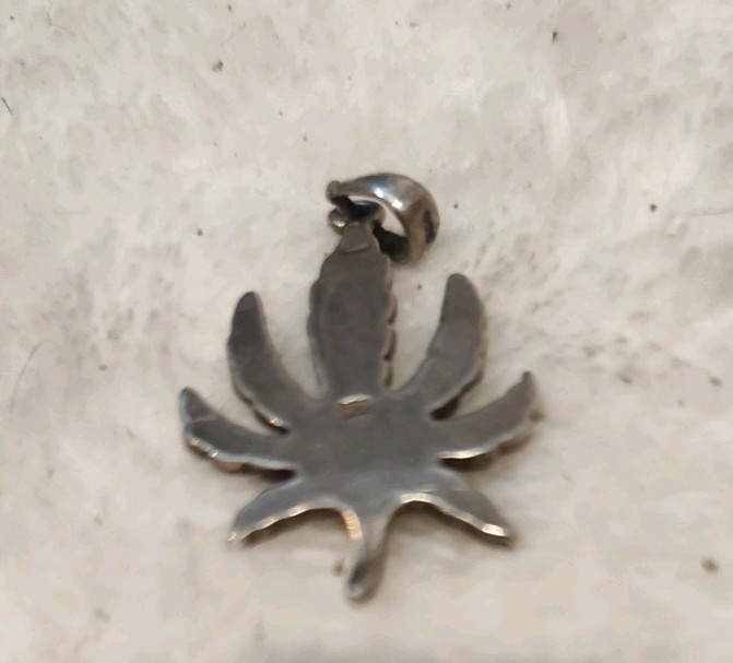 Solid 925 Sterling Silver Marijuana Leaf Pendant,… - image 3