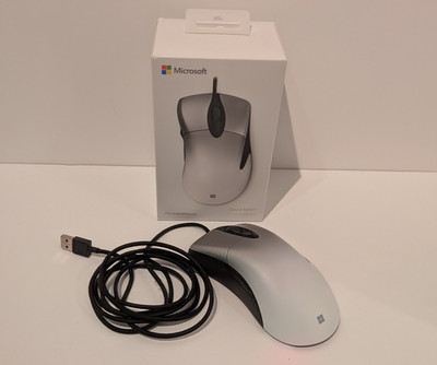 Microsoft Pro IntelliMouse Wired Optical USB Gaming Mouse 1893 BAD SCROLL WHEEL