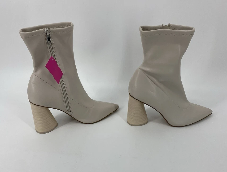 Steve Madden Women’s Cream Heeled Ankle Boots Size 8 NWOT - Image 3 of 4