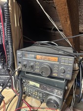 ICOM IC-726 Ricetrasmettitore HF/50MHz All Mode con Microfono e Cavo di Alimentazione Testato.