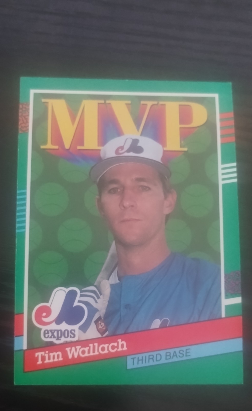 1991 Donruss - Tim Wallach #406 Right Border has 4 White Stripes