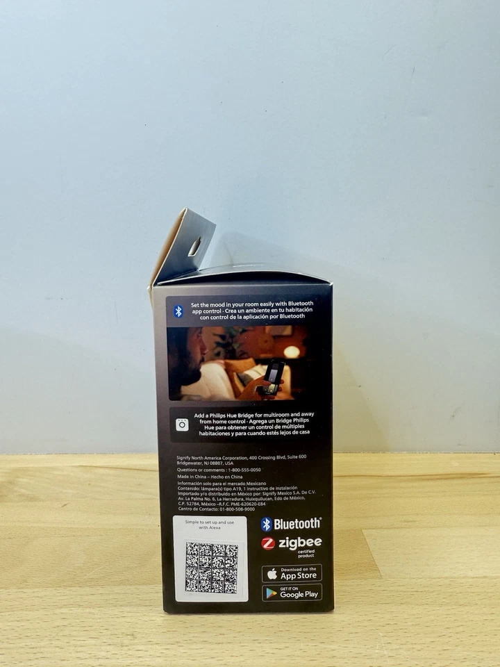 PHILIPS HUE White Blanco A19 - E26 Smart bulb 75 W - 1100 Lumen (2-pack) - Image 2 of 4