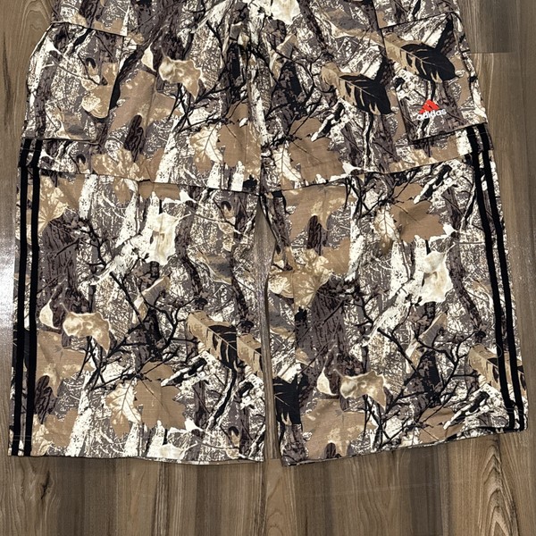 Pants adidas Originals Camo Cargo con cremallera, corte holgado, talla 2XL, nuevo con etiqueta 3