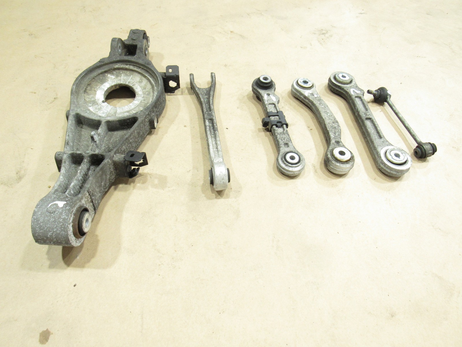Maserati Levante Q4 2017 AWD Rear Right Upper Lower Control Arm Set 16-24 >#3