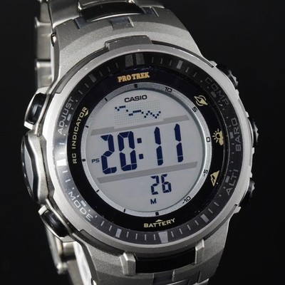 CASIO PROTREK PRW-3000T-7JF Solaruhr Titan Metallband