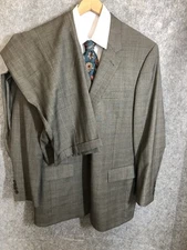 Jos A Bank Signature Suit Mens 44 Long Gray Plaid 100% Wool Two Piece Classic