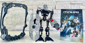 Bionicle Toa Mahri Set of 6:   8910 - 8915 w/Frame & Most w/Manuals