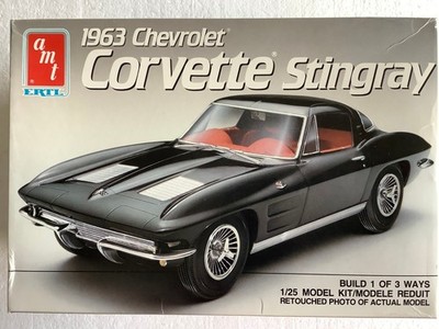  AMT 6520 1:25 1963 Chevrolet ''Corvette Stingray'' (GY286-22S7/3)