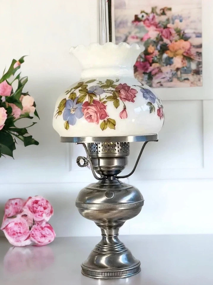 Lámpara Eléctrica Vintage Latón y Vidrio Leche Pantalla Floral Foto 4 de 4