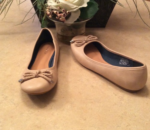 New Nautica Solana Beige Leather Ballet Flats Size 6.5, $75 - Picture 2 of 9