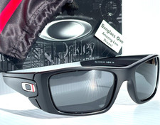 Oakley FUEL CELL Black Thin Red Line POLARIZED Galaxy Black Lens Sunglass 9096