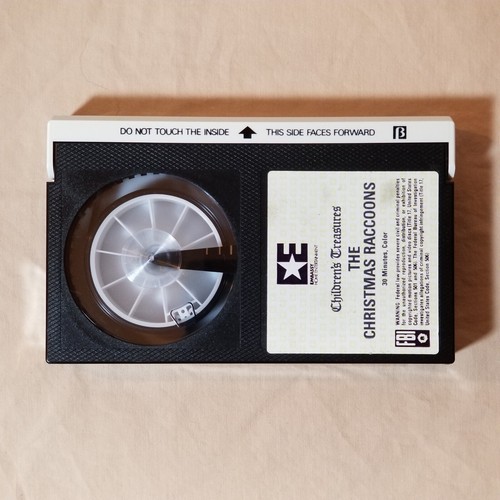 The Christmas Raccoons Beta Betamax Video Cassette Tape NOT VHS Laserdisc Bluray - Picture 7 of 15