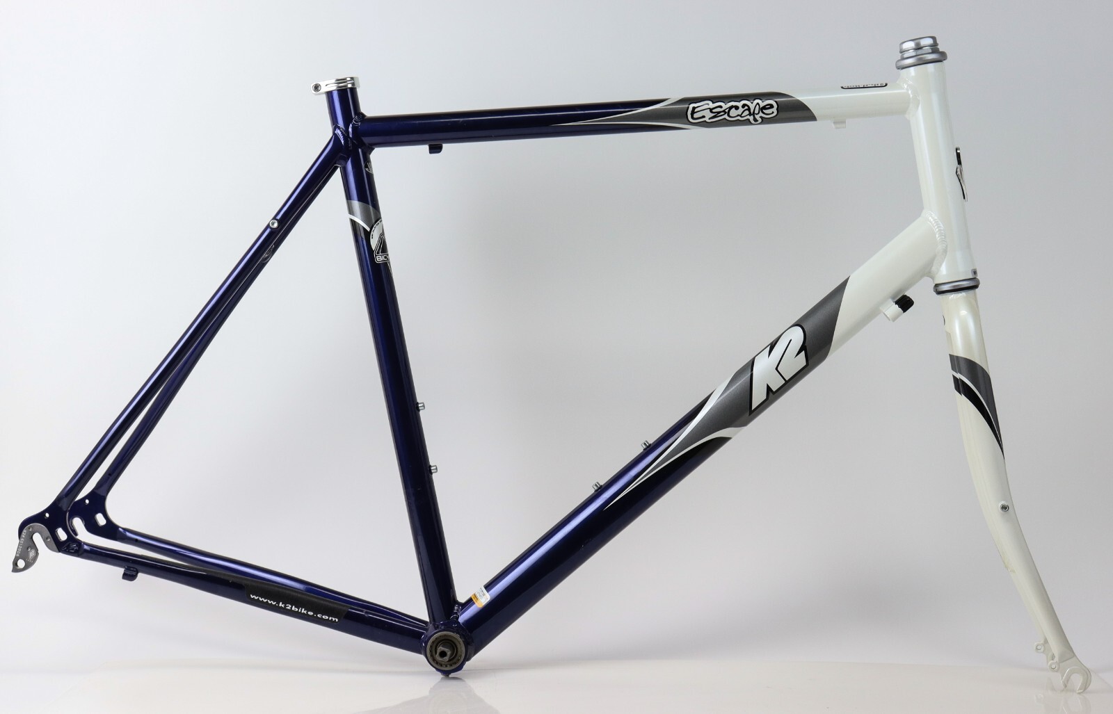 K2 Escape Road Bike Frame Set 57cm Front Rack Mounts Commuter Fitness