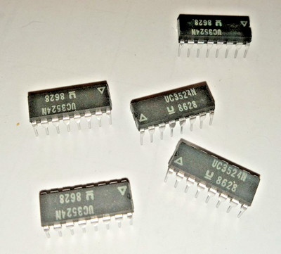 (1) SIGNETICS UC3524N INTEGRATED CIRCUIT 16 PIN DIP  genuine NOS USA SELLER