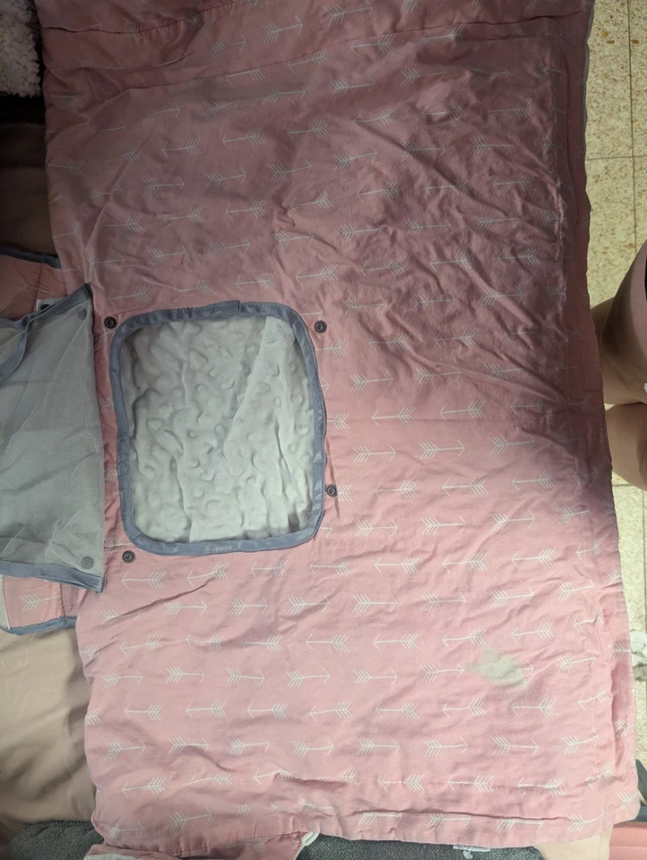 Car seat Cover And Head Pad Set - Image 3 of 4