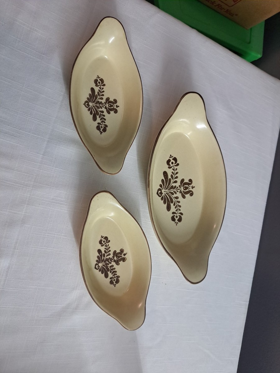 Vintage Pfaltzgraff Village Lot Of Baking Dishes