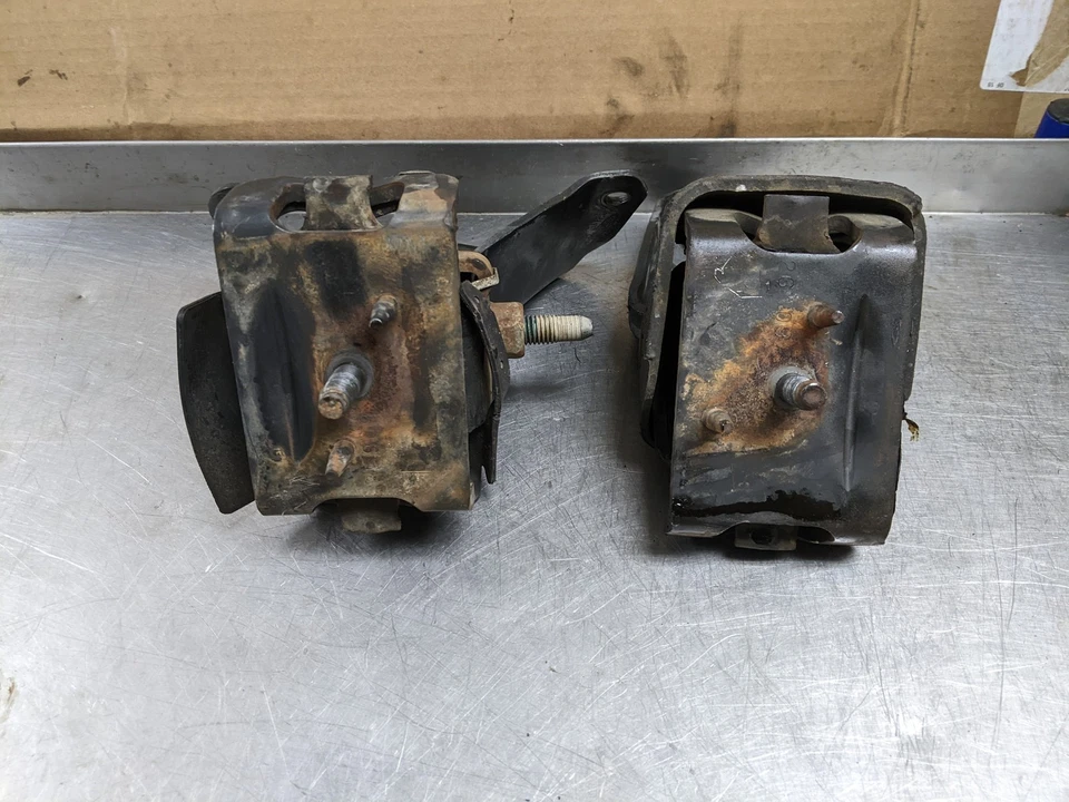 Par de soportes de motor para Ford Explorer 4.0 09-10 Foto 3 de 4