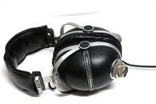 Pioneer SE-505 Stereo Headphones Adjustable Volume