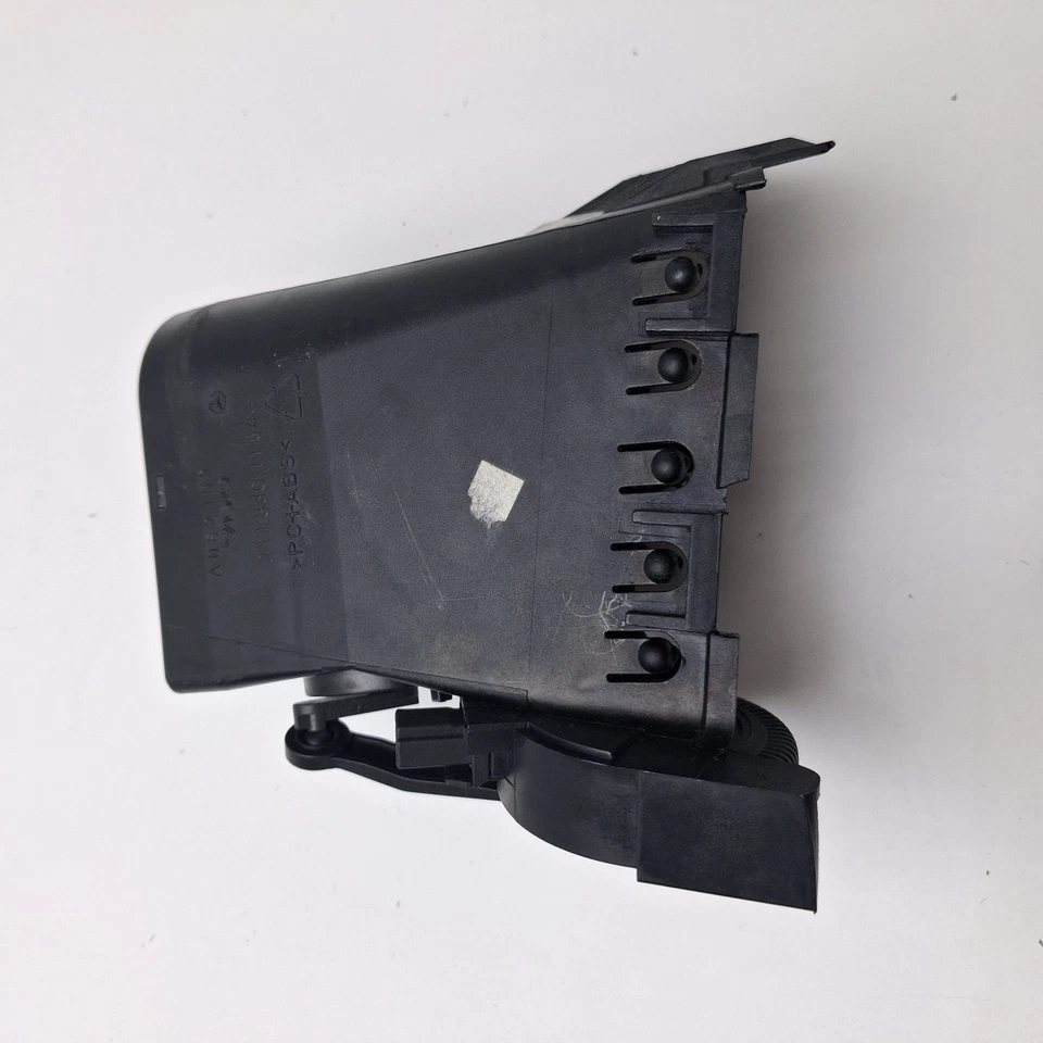 2003-2009 Mercedes-Benz E500 Dash Air Vent 2118301154 - Image 4 of 4