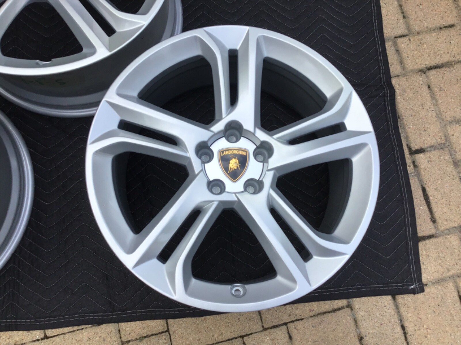 LAMBORGHINI GALLARDO APOLLO WHEEL WHEEL SET IN SILVER