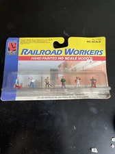 Life-Like Products Railroad Workers Hand Painted HO Scale No 1190 New 