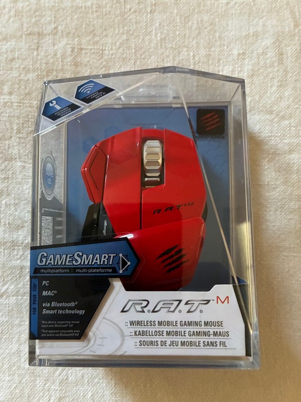 Mad Catz R.A.T. M Wireless Mobile Gaming Mouse