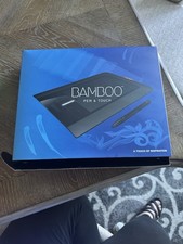 Wacom Bamboo Pen  Touch Graphic Tablet, Signature Pad, Model CTH460