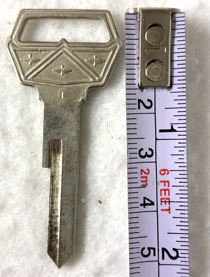 LLAVE DE COCHE FORD NUEVA EN BLANCO, 1965-?C5OZ-6222053-A, GALAXIA, FAIRLANE, COUNTRY SQUIRE, ETC. Foto 2 de 3