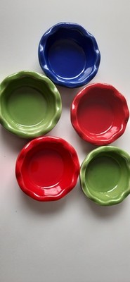 Set von 5 Miniaturtarteförmchen Emile Henry rot blau grün 6x2cm Amuse Bouche neu