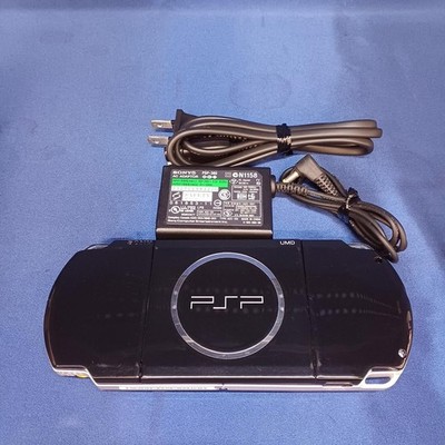 Sony PlayStation Portable PSP-3000 8GB Memory Stick AC Adapter A2590