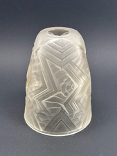 Tulipe pour Lustre Abat-jour en Verre Moulé Art Déco signée Schneider