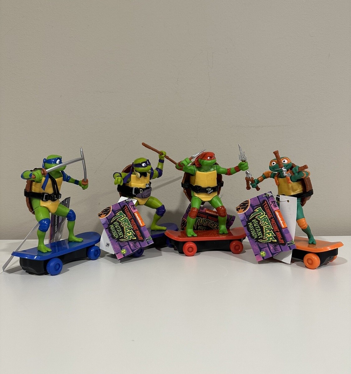 Casey Jones Action Figure TEENAGE MUTANT S: MUTANT MAYHEM BASIC