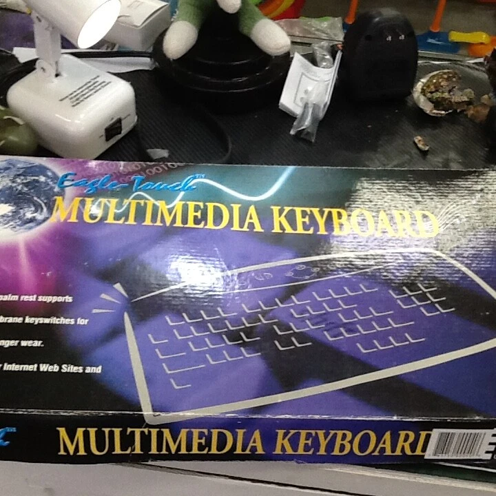 Eagle Touch Multimedia Keyboard PS2 New Opened box P-002 - Image 2 of 2